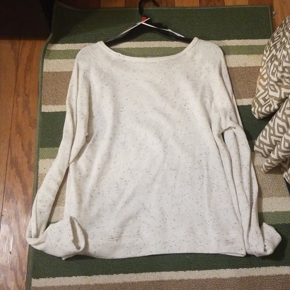 Sweatshirt - Picture 3 of 3